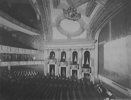 Temple Theatre - OLD INTERIOR SHOT